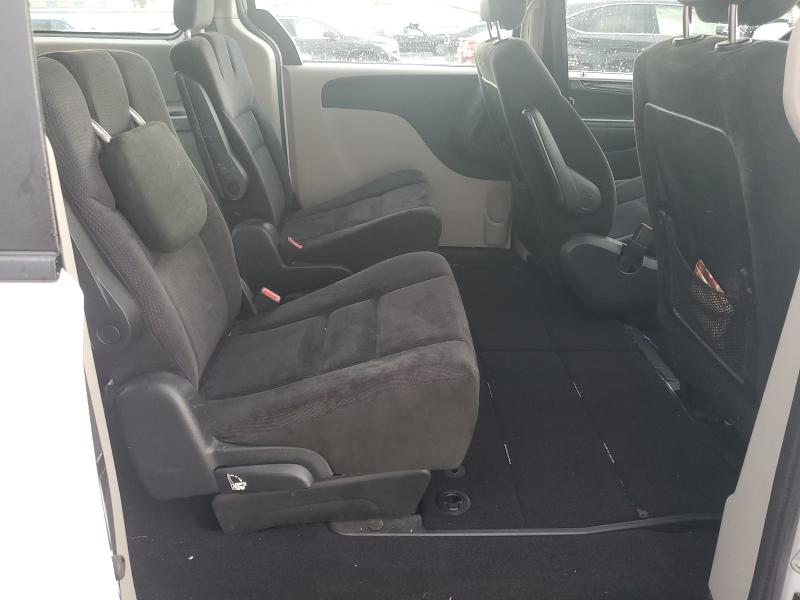 56804036 :رقم المزاد ، 2C4RDGBG2FR512114 vin ، 2015 Dodge Grand Caravan مزاد بيع