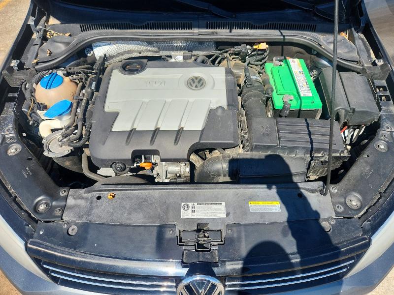 Продажа на аукционе авто 2013 Volkswagen Jetta, vin: 3VWLL7AJ8DM430072, номер лота: 57432796