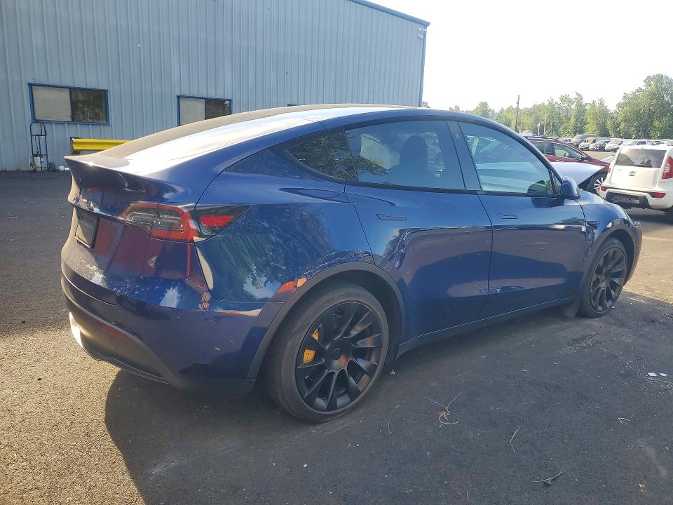 58607186 :رقم المزاد ، 7SAYGDEE7NF344995 vin ، 2022 Tesla Model Y مزاد بيع