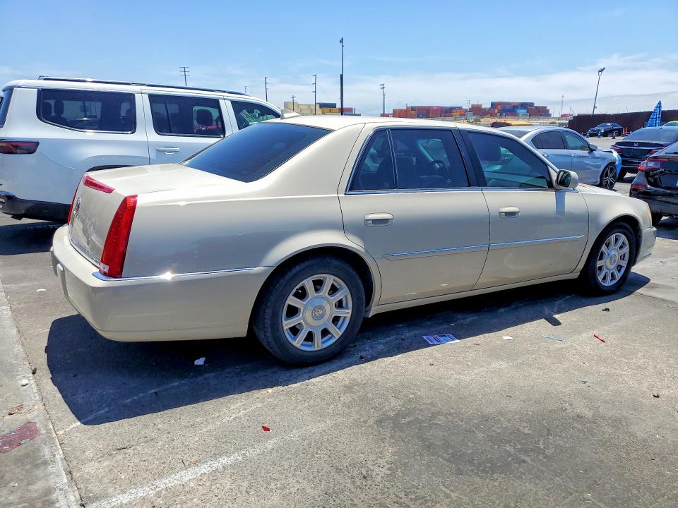 Auction sale of the 2010 Cadillac Dts, vin: 1G6KA5EY2AU125788, lot number: 57274876