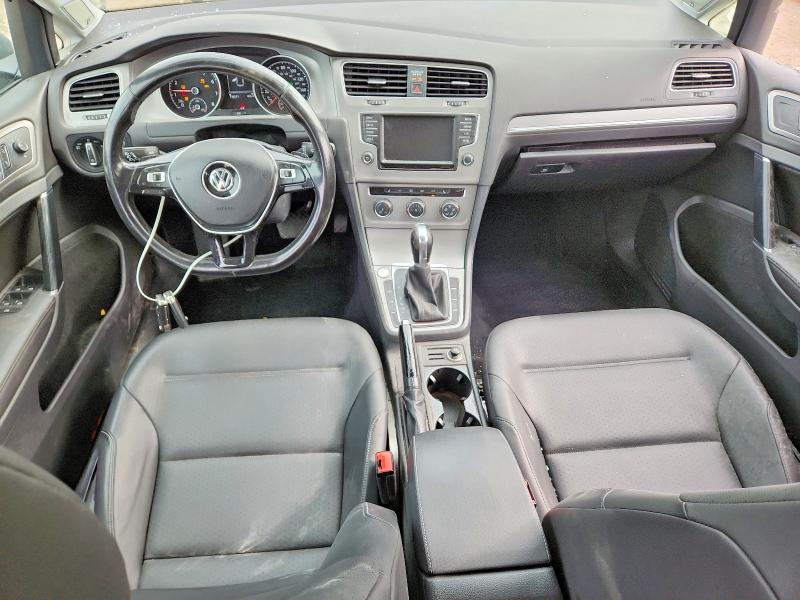 55504336 :رقم المزاد ، 3VW217AU0GM017921 vin ، 2016 Volkswagen Golf مزاد بيع