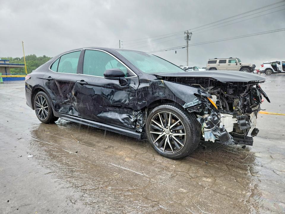 Продажа на аукционе авто 2021 Toyota Camry, vin: 4T1G11AK1MU574683, номер лота: 54414236