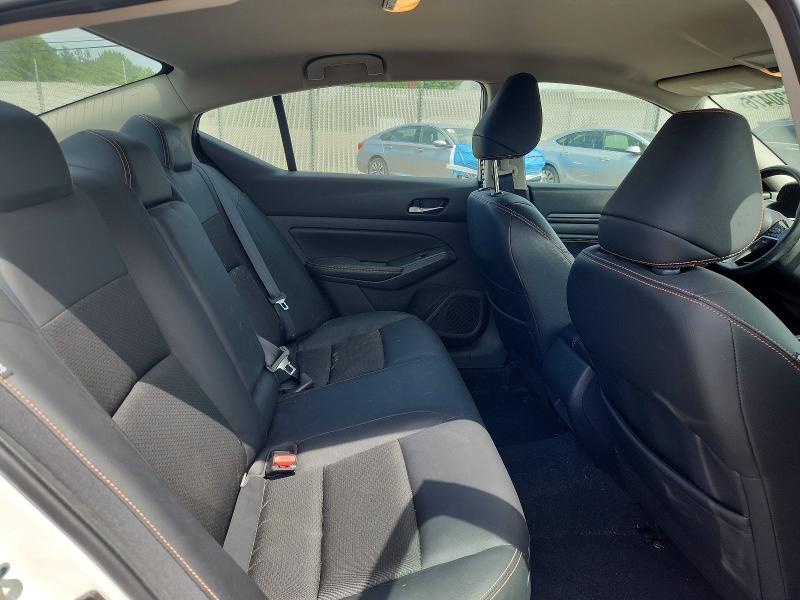 56630476 :رقم المزاد ، 1N4BL4CVXKC166158 vin ، 2019 Nissan Altima مزاد بيع