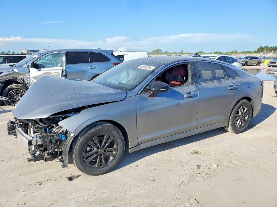 Продаж на аукціоні авто 2026 Kia K5, vin: KNAG64J73T5467739, номер лоту: 56604286