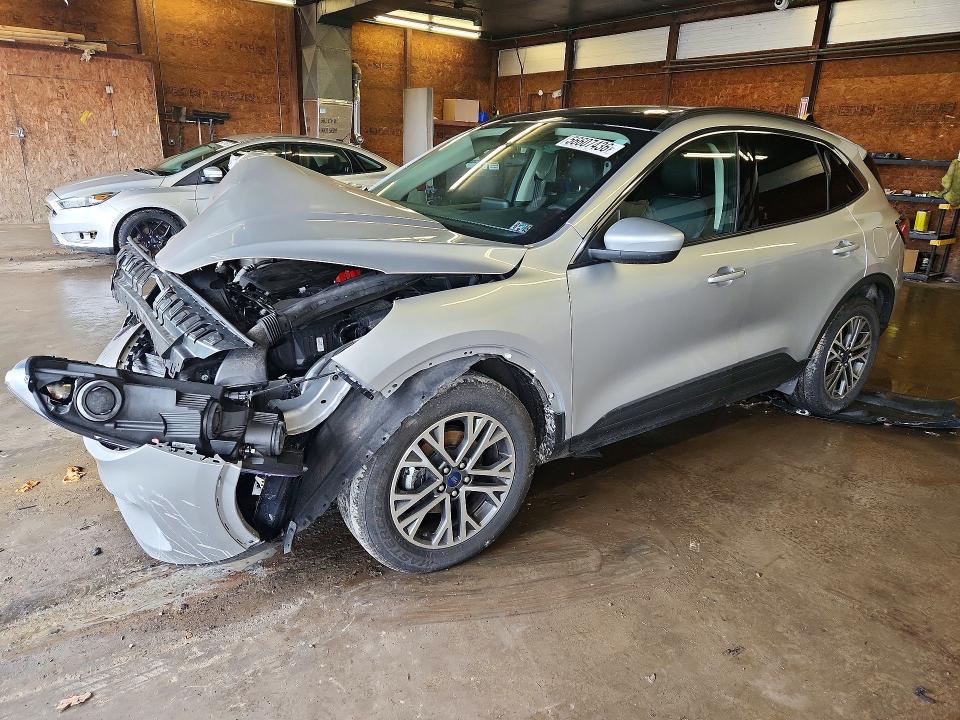 56607436 :رقم المزاد ، 1FMCU9H67LUA50627 vin ، 2020 Ford Escape مزاد بيع