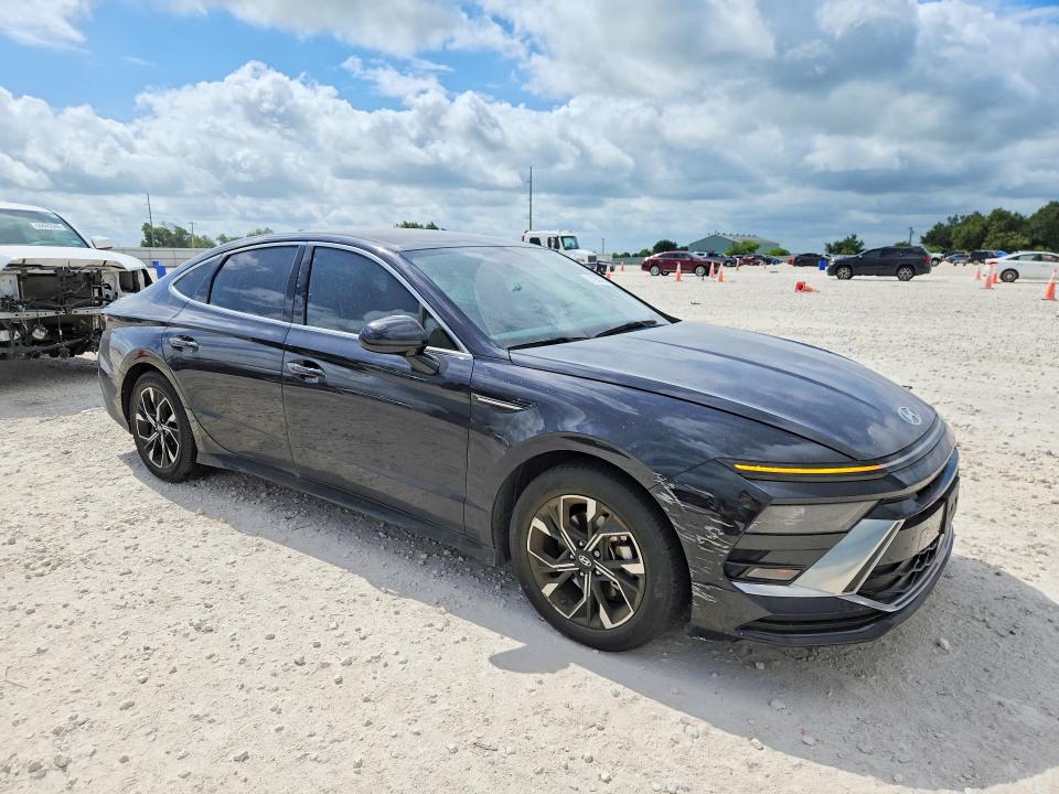 Продаж на аукціоні авто 2024 Hyundai Sonata, vin: KMHL64JA8RA354944, номер лоту: 51356076