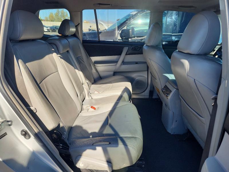 Продажа на аукционе авто 2011 Toyota Highlander, vin: 5TDZK3EHXBS040815, номер лота: 57434656