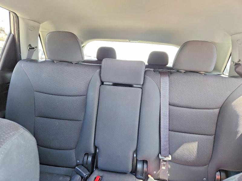 2011 Kia Sorento მანქანა იყიდება აუქციონზე, vin: 5XYKT4A22BG175662, აუქციონის ნომერი: 55841646