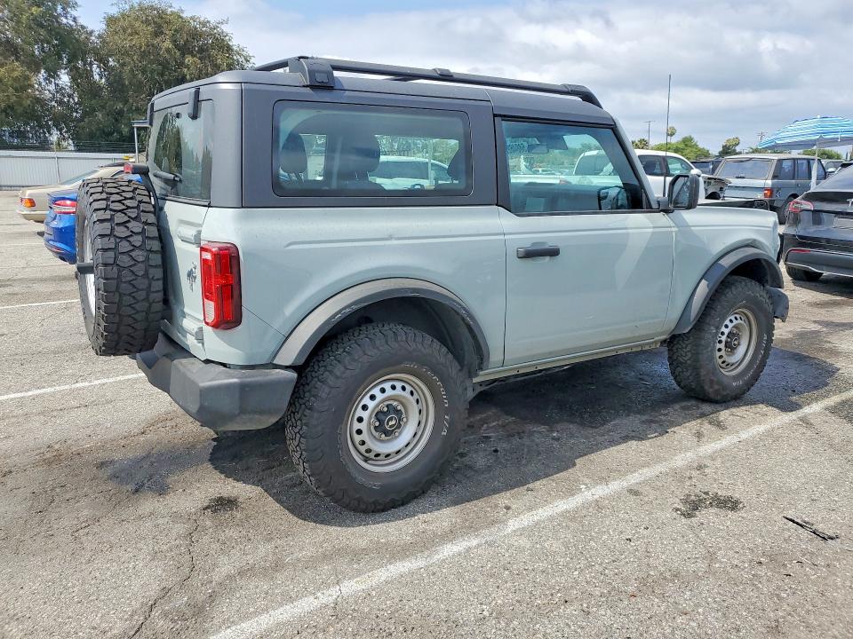 Продажа на аукционе авто 2022 Ford Bronco, vin: 1FMDE5AH2NLA90760, номер лота: 58846206