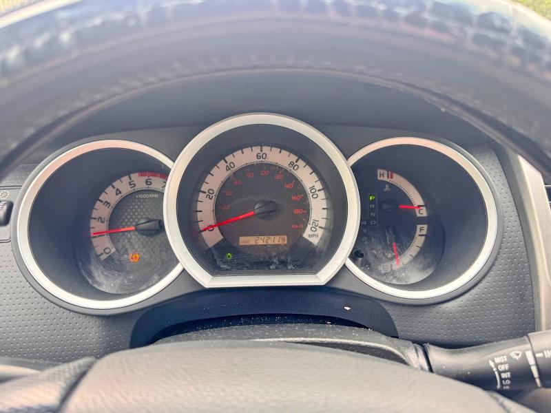 2015 Toyota Tacoma მანქანა იყიდება აუქციონზე, vin: 3TMLU4EN6FM200996, აუქციონის ნომერი: 58605626