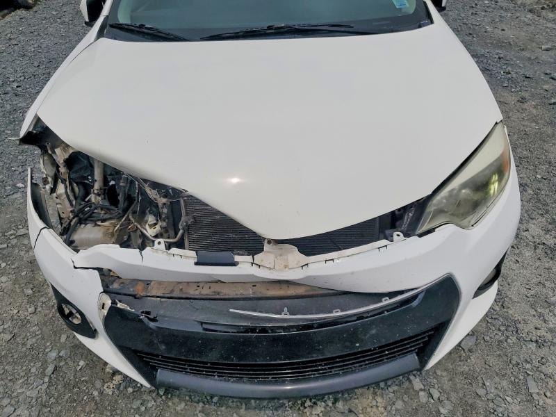 58414806 :رقم المزاد ، 2T1BURHE8FC239084 vin ، 2015 Toyota Corolla مزاد بيع