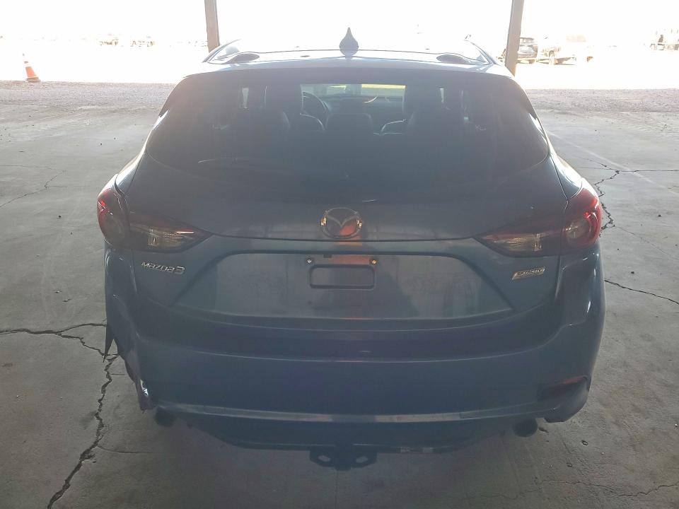 Продаж на аукціоні авто 2018 Mazda 3, vin: 3MZBN1M32JM202225, номер лоту: 56698886