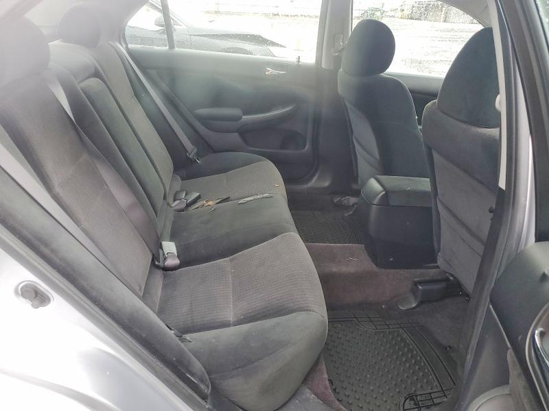56701376 :رقم المزاد ، 1HGCM56405A165896 vin ، 2005 Honda Accord مزاد بيع