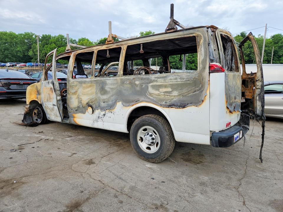 56466466 :رقم المزاد ، 1GAWGEFP4K1362216 vin ، 2019 Chevrolet Express G2500 مزاد بيع