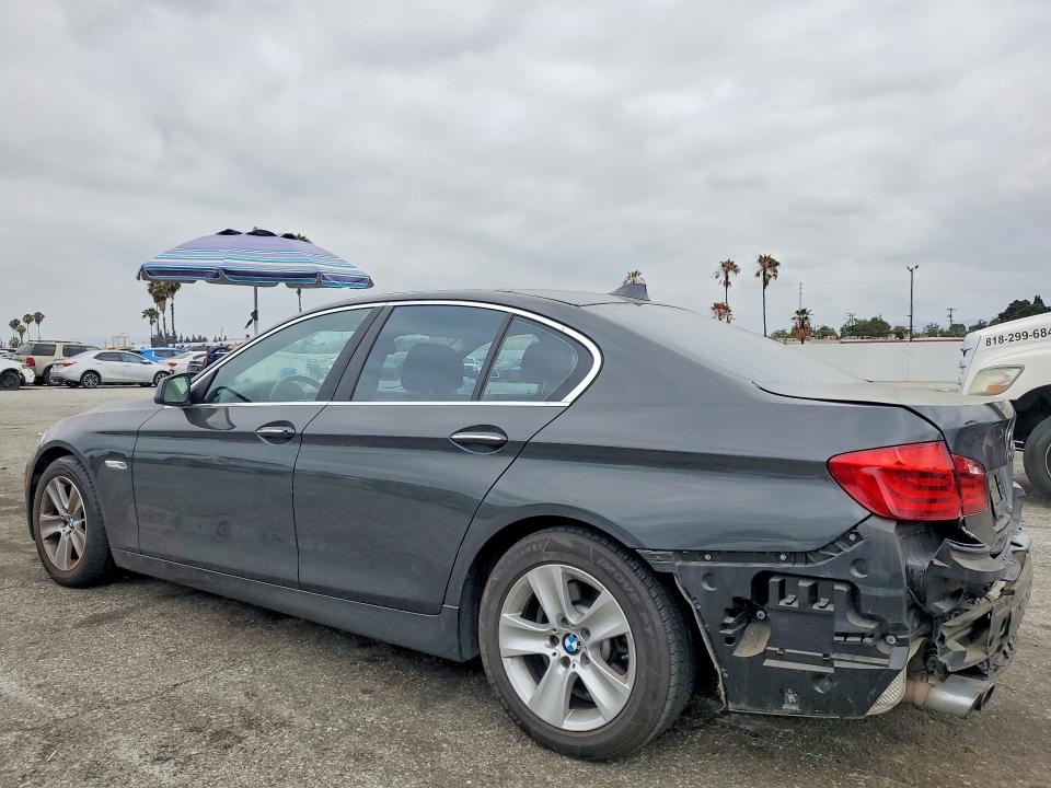 85962815 :رقم المزاد ، WBAXG5C57CDX04169 vin ، 2012 Bmw 528 مزاد بيع