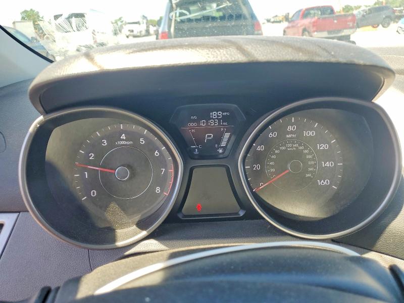 2012 Hyundai Elantra მანქანა იყიდება აუქციონზე, vin: 5NPDH4AE5CH141410, აუქციონის ნომერი: 57203476