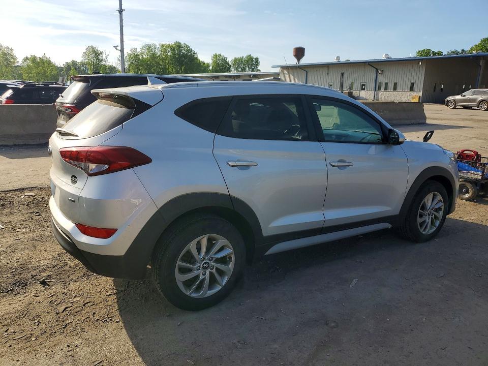 2018 Hyundai Tucson მანქანა იყიდება აუქციონზე, vin: KM8J3CA43JU651174, აუქციონის ნომერი: 56310286