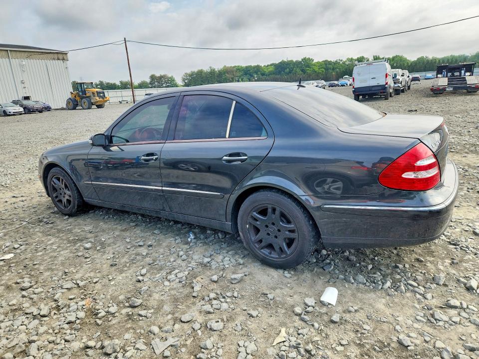 2004 Mercedes-benz E მანქანა იყიდება აუქციონზე, vin: WDBUF65J54A420517, აუქციონის ნომერი: 57031326