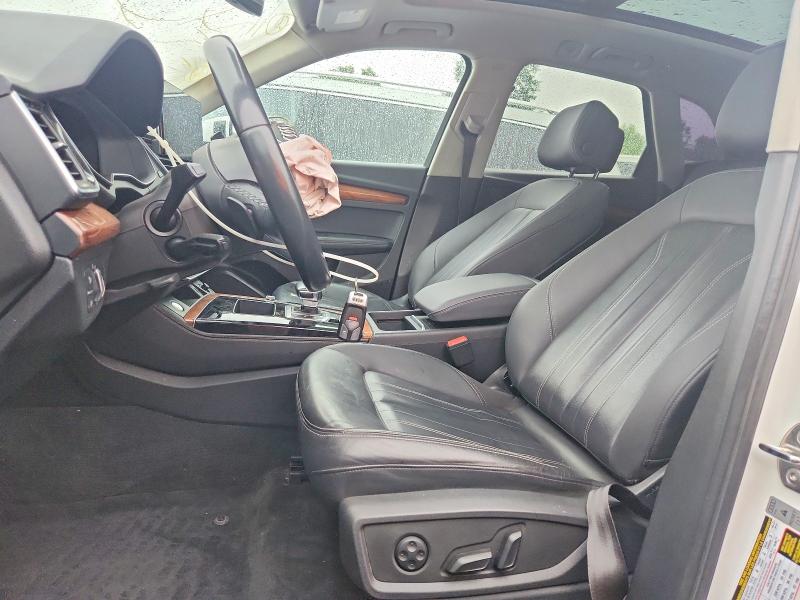 Продаж на аукціоні авто 2021 Audi Q5, vin: WA1BAAFY2M2020215, номер лоту: 57320546