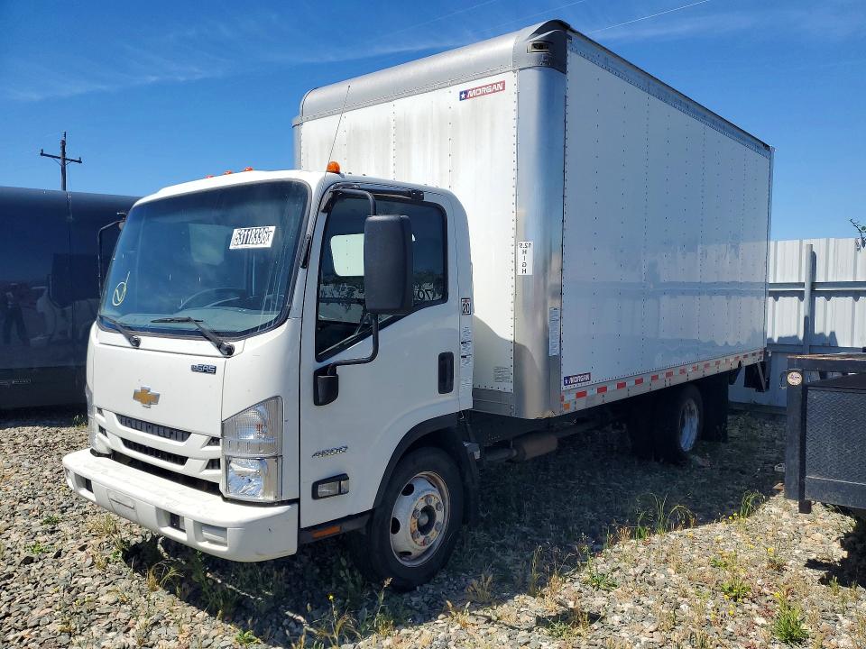 53118336 :رقم المزاد ، 54DCDW1D8MS200250 vin ، 2021 Chevrolet 4500 مزاد بيع