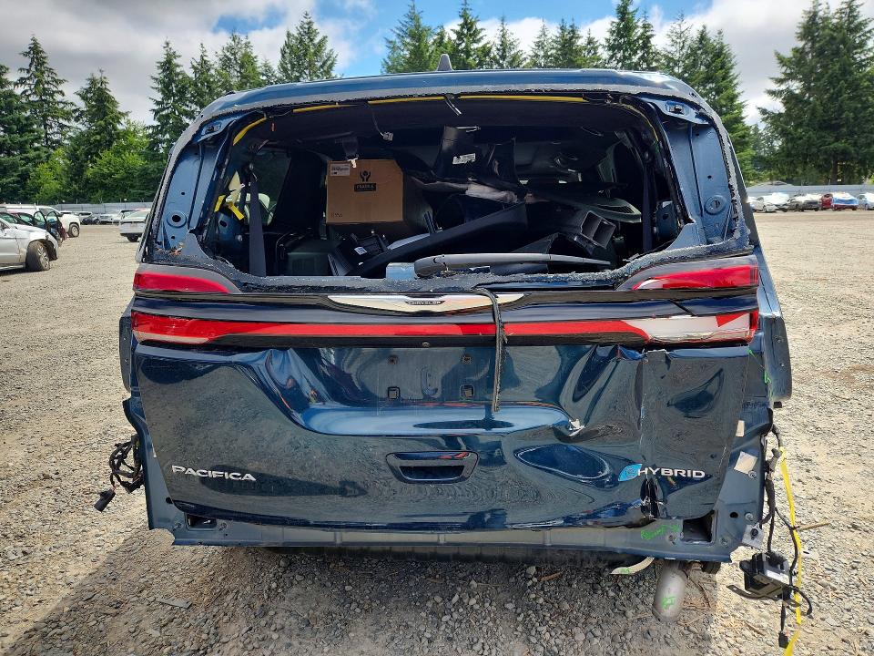 Продажа на аукционе авто 2023 Chrysler Pacifica, vin: 2C4RC1N72PR565358, номер лота: 56128896