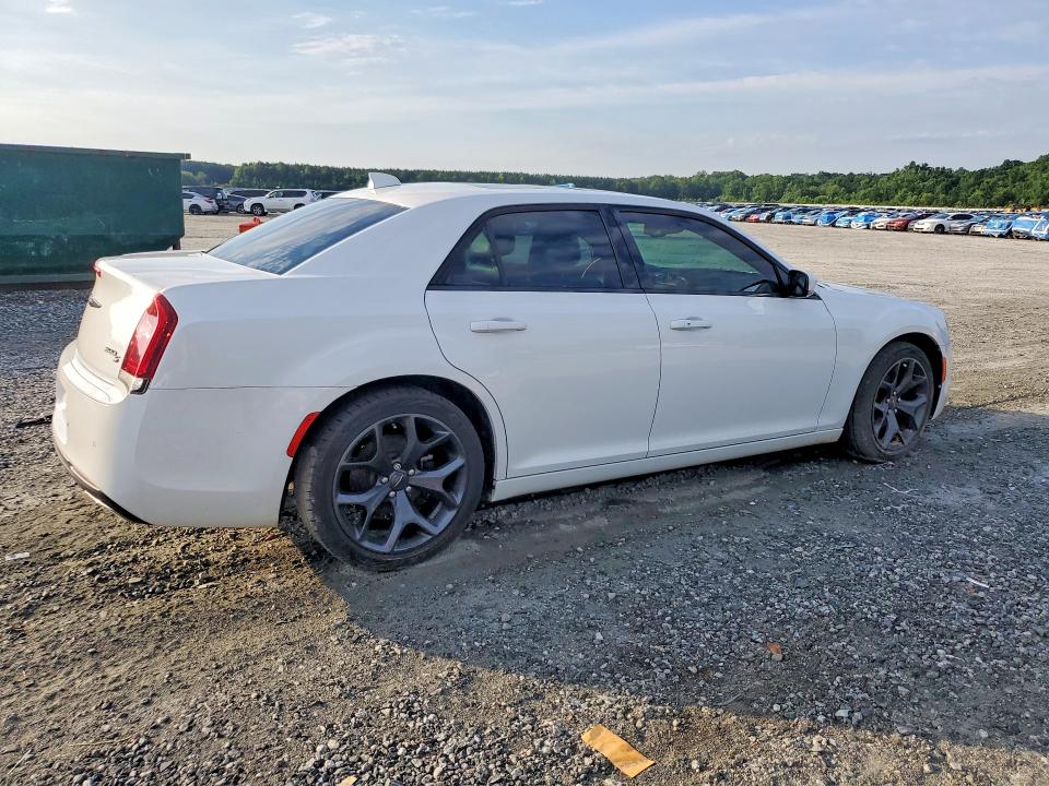 55360086 :رقم المزاد ، 2C3CCABG3MH511826 vin ، 2021 Chrysler 300 مزاد بيع