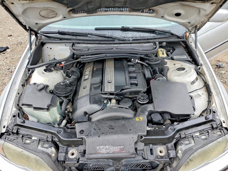 57873706 :رقم المزاد ، WBAEV33435KW16940 vin ، 2005 Bmw 325 مزاد بيع