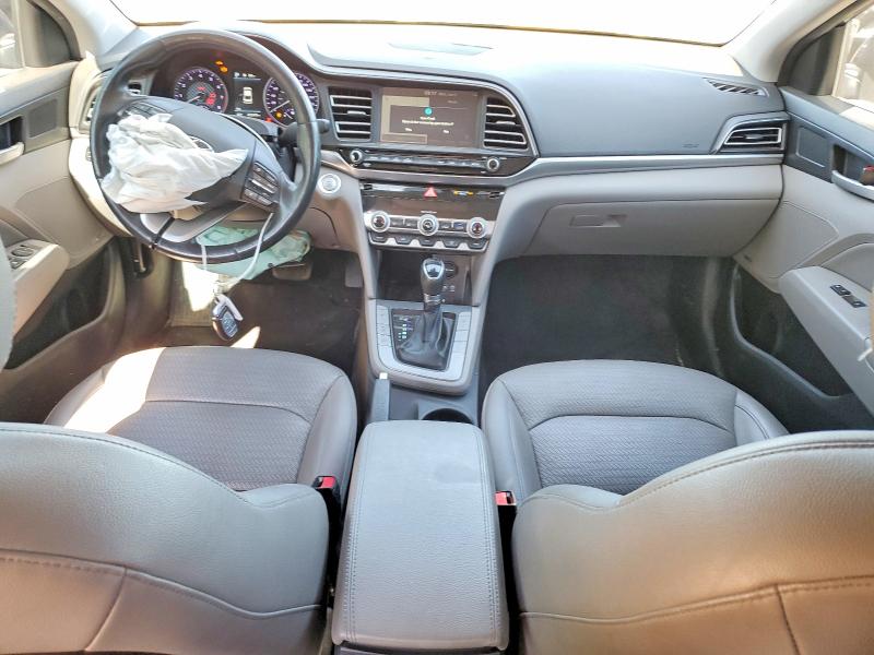55201536 :رقم المزاد ، KMHD84LFXLU028480 vin ، 2020 Hyundai Elantra مزاد بيع