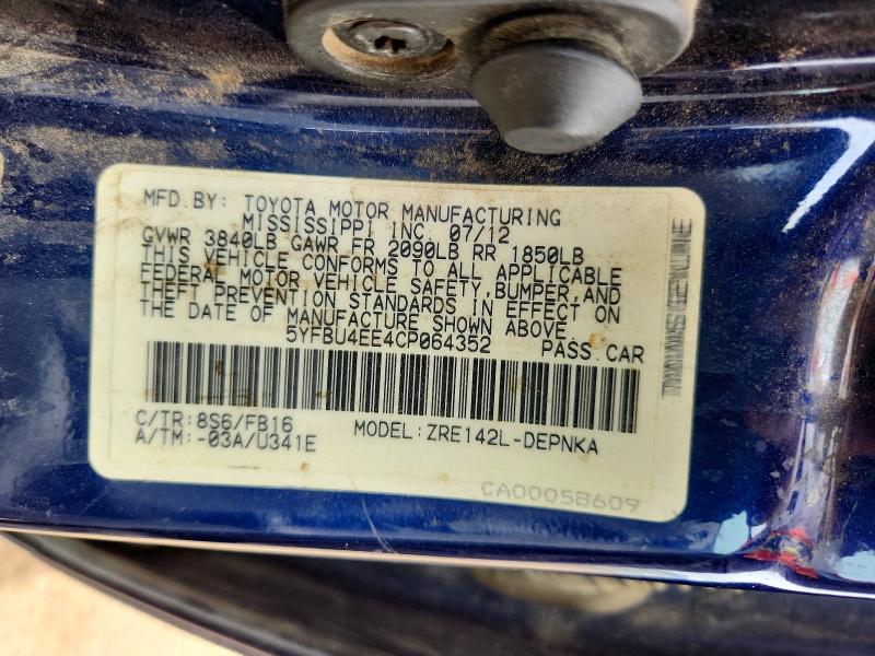 55461416 :رقم المزاد ، 5YFBU4EE4CP064352 vin ، 2012 Toyota Corolla مزاد بيع