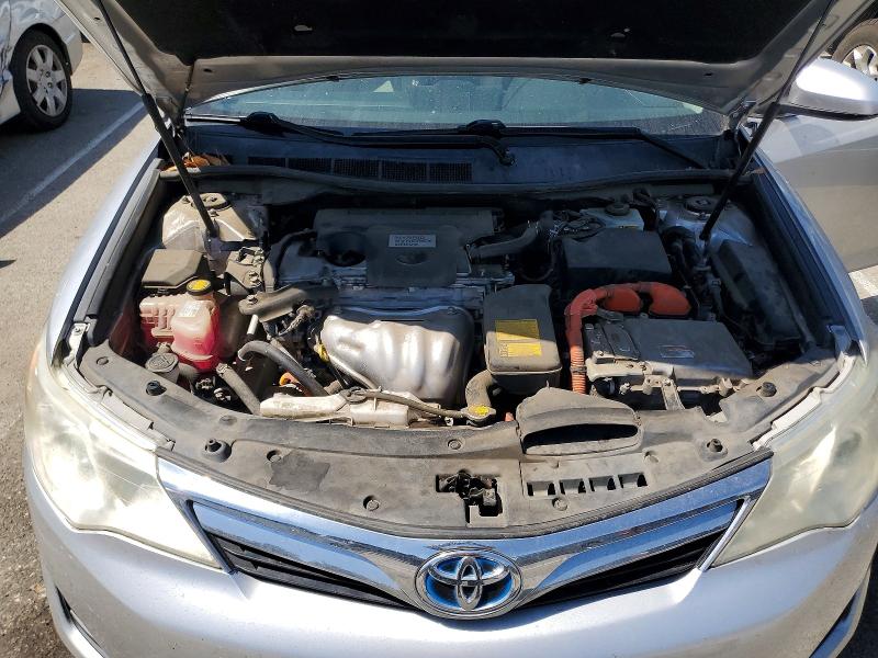 2013 Toyota Camry Hybrid მანქანა იყიდება აუქციონზე, vin: 4T1BD1FK4DU085964, აუქციონის ნომერი: 59188446