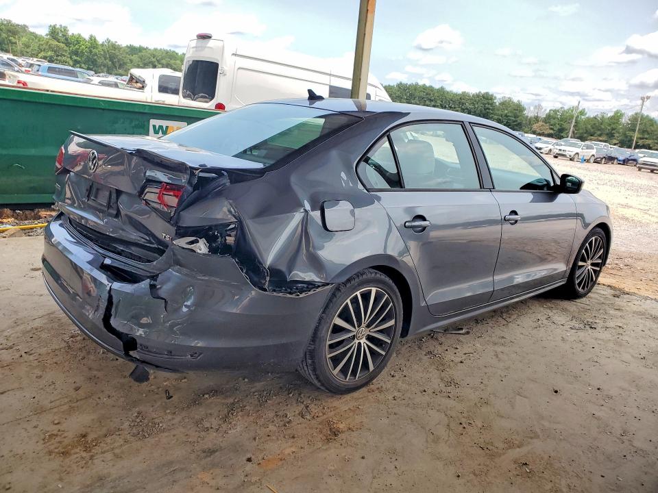58702566 :رقم المزاد ، 3VWB17AJ8GM279255 vin ، 2016 Volkswagen Jetta مزاد بيع