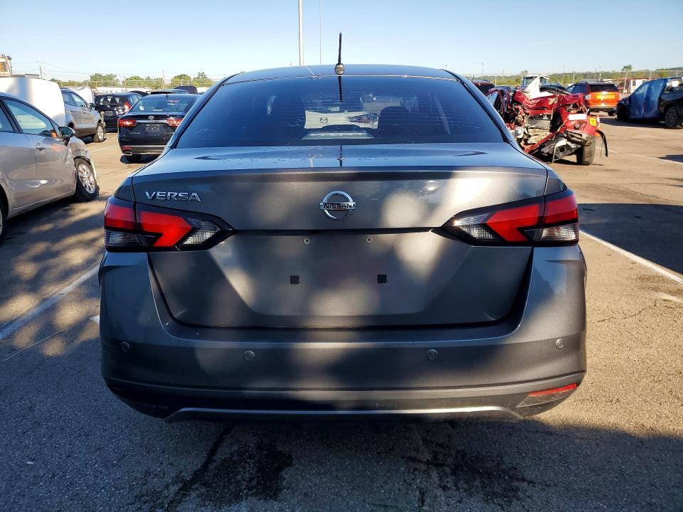 58504476 :رقم المزاد ، 3N1CN8DV3LL888403 vin ، 2020 Nissan Versa مزاد بيع
