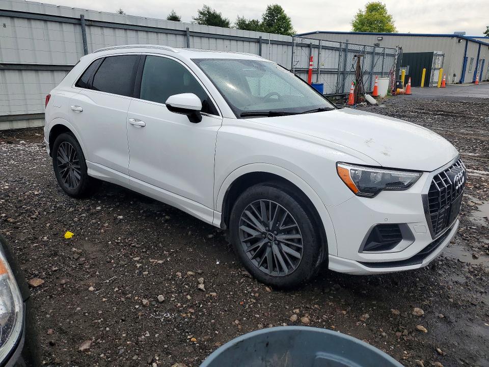 Продажа на аукционе авто 2022 Audi Q3, vin: WA1AUCF39N1011117, номер лота: 57676286