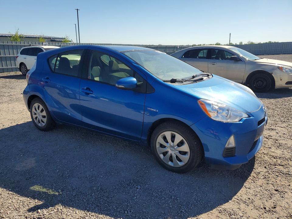 2014 Toyota Prius C მანქანა იყიდება აუქციონზე, vin: JTDKDTB37E1572593, აუქციონის ნომერი: 55728656