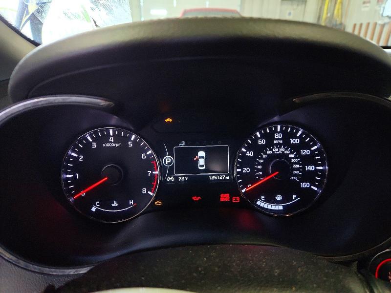 56191496 :رقم المزاد ، 3KPFN4A86HE090555 vin ، 2017 Kia Forte مزاد بيع