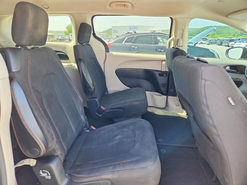 2017 Chrysler Pacifica მანქანა იყიდება აუქციონზე, vin: 2C4RC1DG2HR722924, აუქციონის ნომერი: 85632085