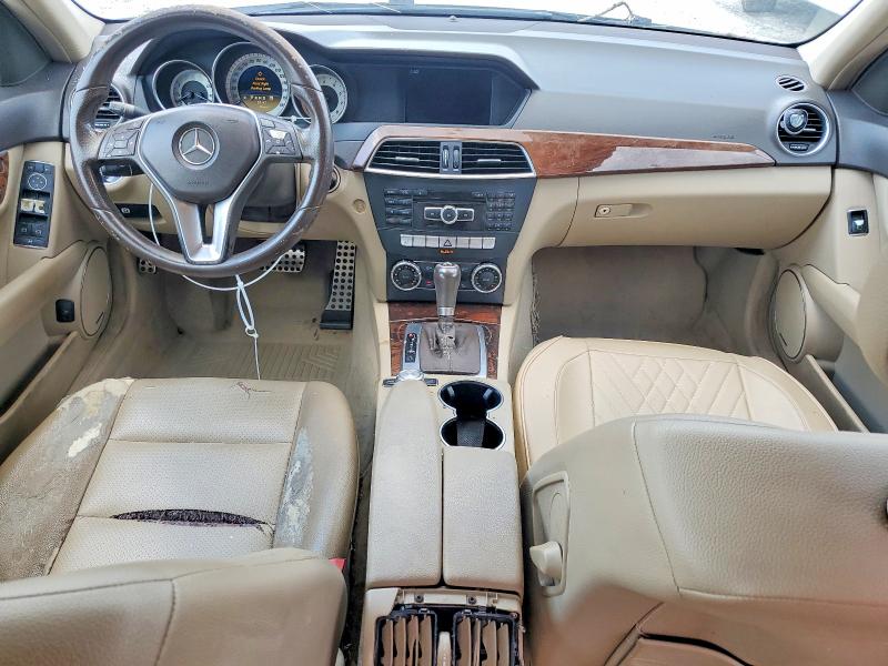 56783726 :رقم المزاد ، WDDGF4HB4CR194211 vin ، 2012 Mercedes-benz C مزاد بيع
