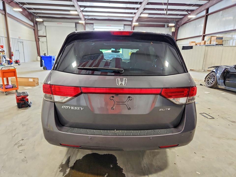 57640006 :رقم المزاد ، 5FNRL5H99FB001589 vin ، 2015 Honda Odyssey مزاد بيع
