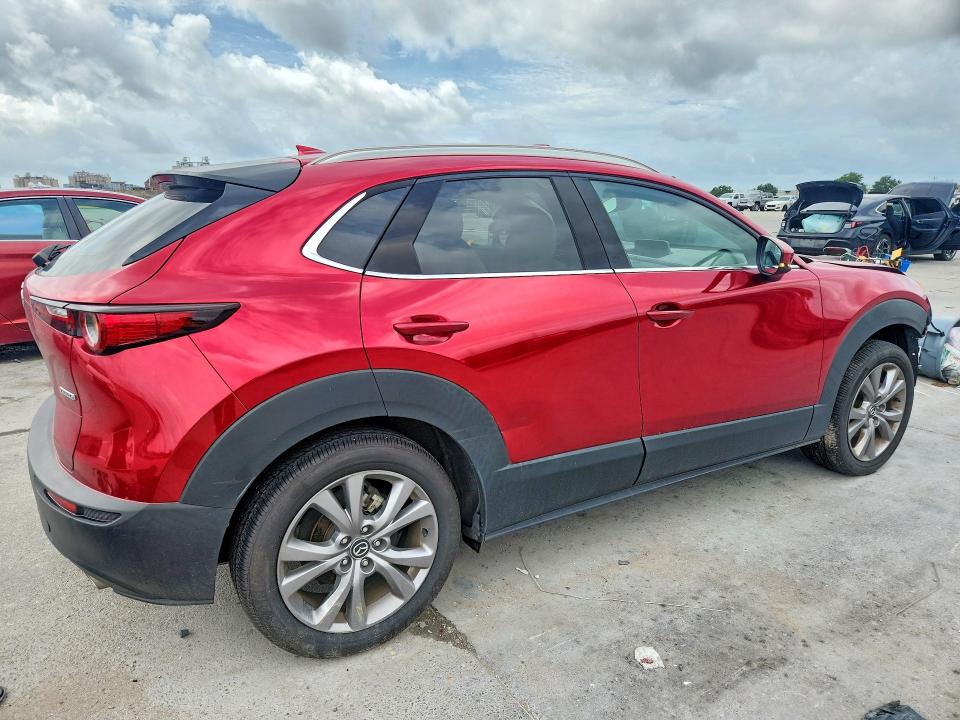57692976 :رقم المزاد ، 3MVDMADL4MM210246 vin ، 2021 Mazda Cx-30 مزاد بيع