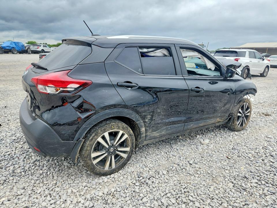 Продажа на аукционе авто 2018 Nissan Kicks, vin: 3N1CP5CU5JL516088, номер лота: 56334256