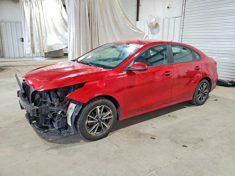 41633526 :رقم المزاد ، 3KPF24AD4PE515291 vin ، 2023 Kia Forte مزاد بيع