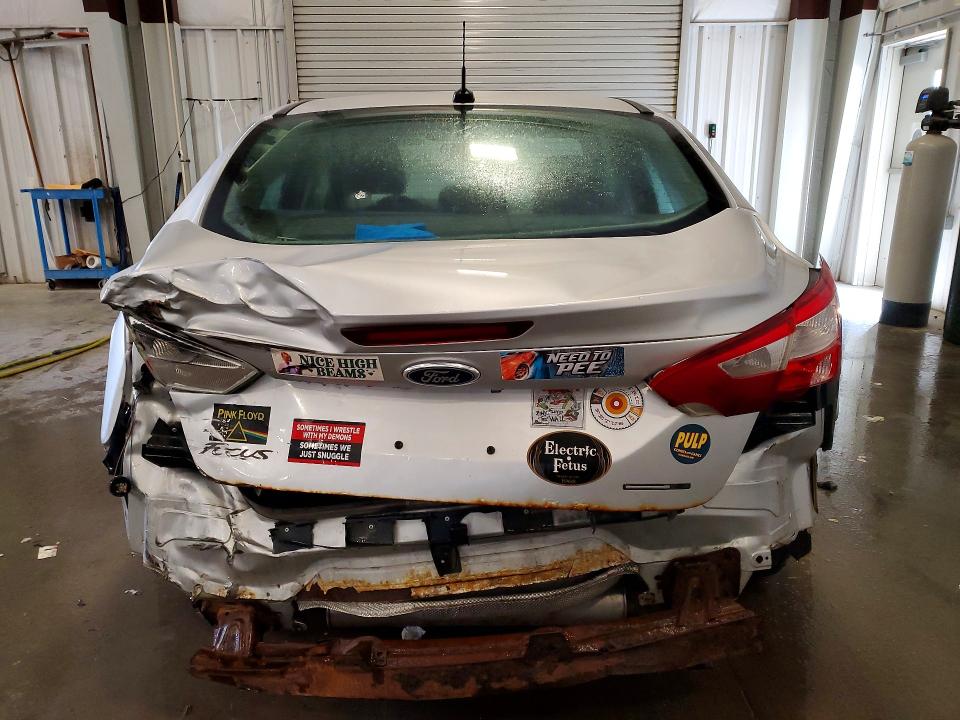 2012 Ford Focus მანქანა იყიდება აუქციონზე, vin: 1FAHP3E28CL404523, აუქციონის ნომერი: 57700586