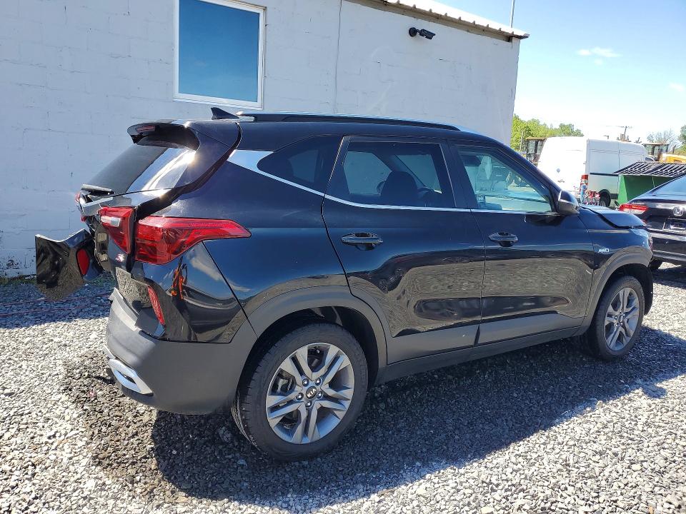 57032446 :رقم المزاد ، KNDEUCAA9M7120928 vin ، 2021 Kia Seltos مزاد بيع
