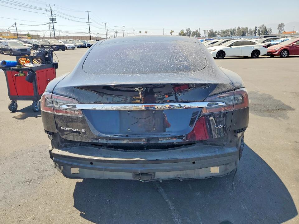 Продаж на аукціоні авто 2016 Tesla Model S, vin: 5YJSA1E2XGF144804, номер лоту: 56422106