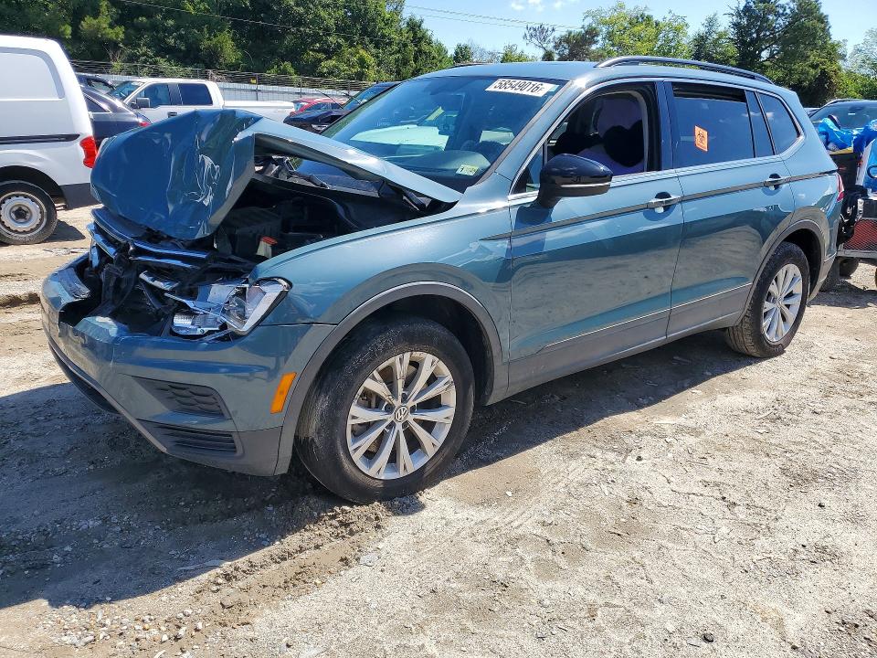 58549016 :رقم المزاد ، 3VV3B7AXXKM153000 vin ، 2019 Volkswagen Tiguan مزاد بيع