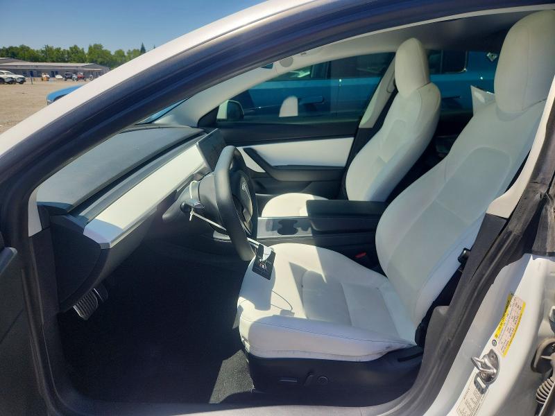 94312155 :رقم المزاد ، 5YJ3E1EB9MF863191 vin ، 2021 Tesla Model 3 مزاد بيع