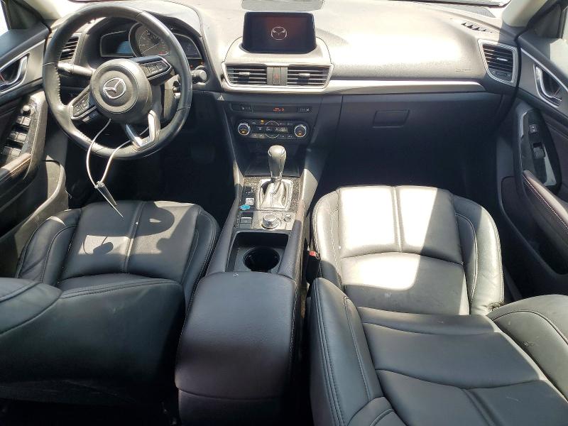 Продажа на аукционе авто 2018 Mazda 3, vin: 3MZBN1L30JM176578, номер лота: 55428736