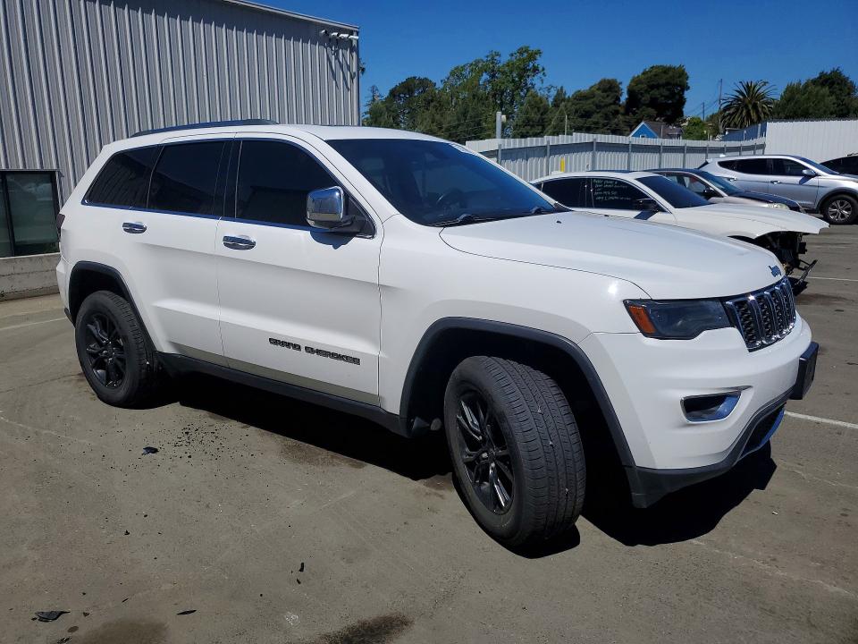 Продаж на аукціоні авто 2018 Jeep Grand Cherokee, vin: 1C4RJEBG8JC140938, номер лоту: 55708436