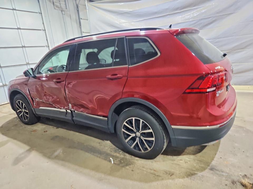 2021 Volkswagen Tiguan მანქანა იყიდება აუქციონზე, vin: 3VV2B7AX2MM040432, აუქციონის ნომერი: 55817766
