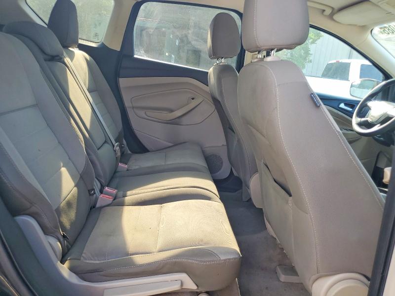 2015 Ford Escape მანქანა იყიდება აუქციონზე, vin: 1FMCU9G9XFUA83217, აუქციონის ნომერი: 54181086